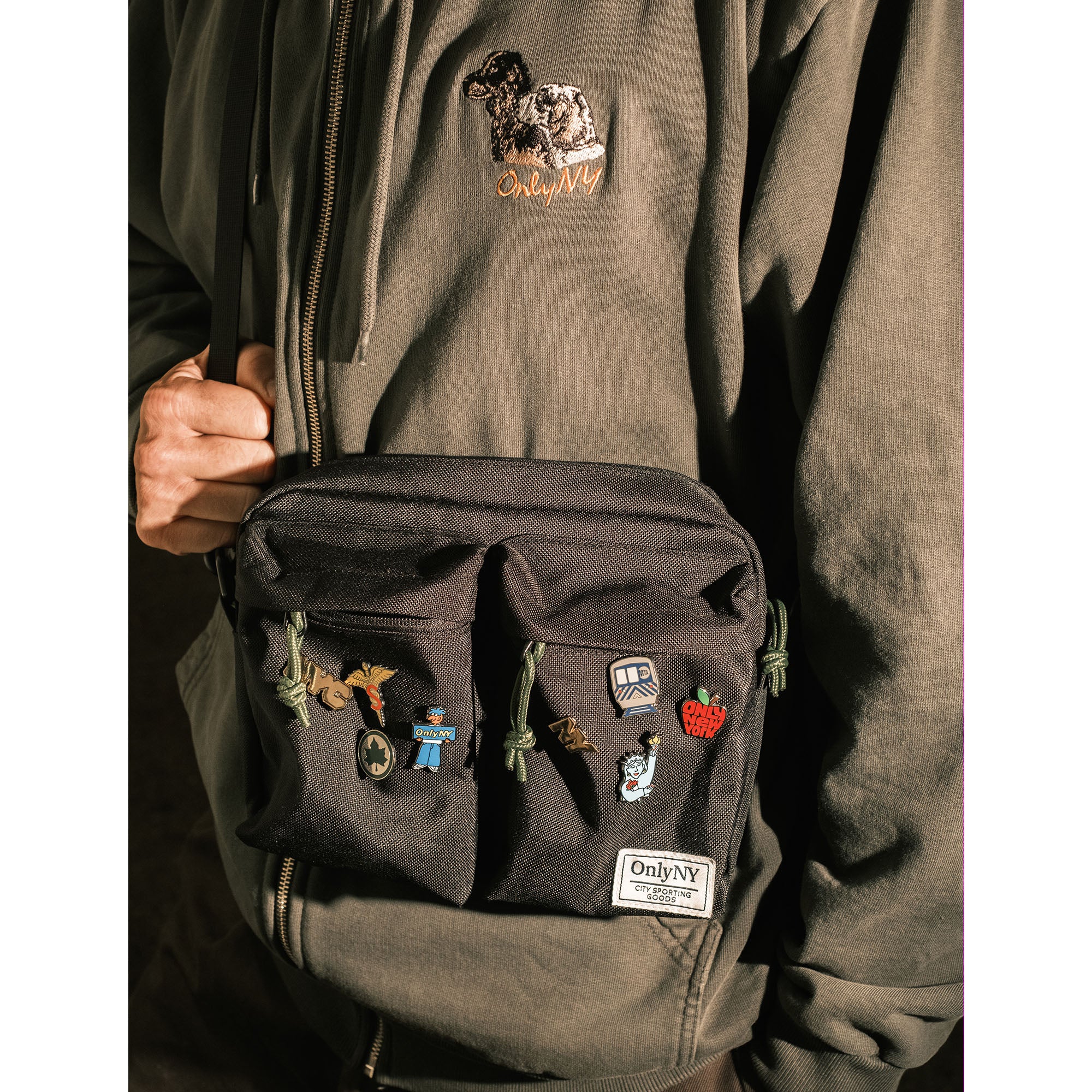 DSNY Pin - Image 4
