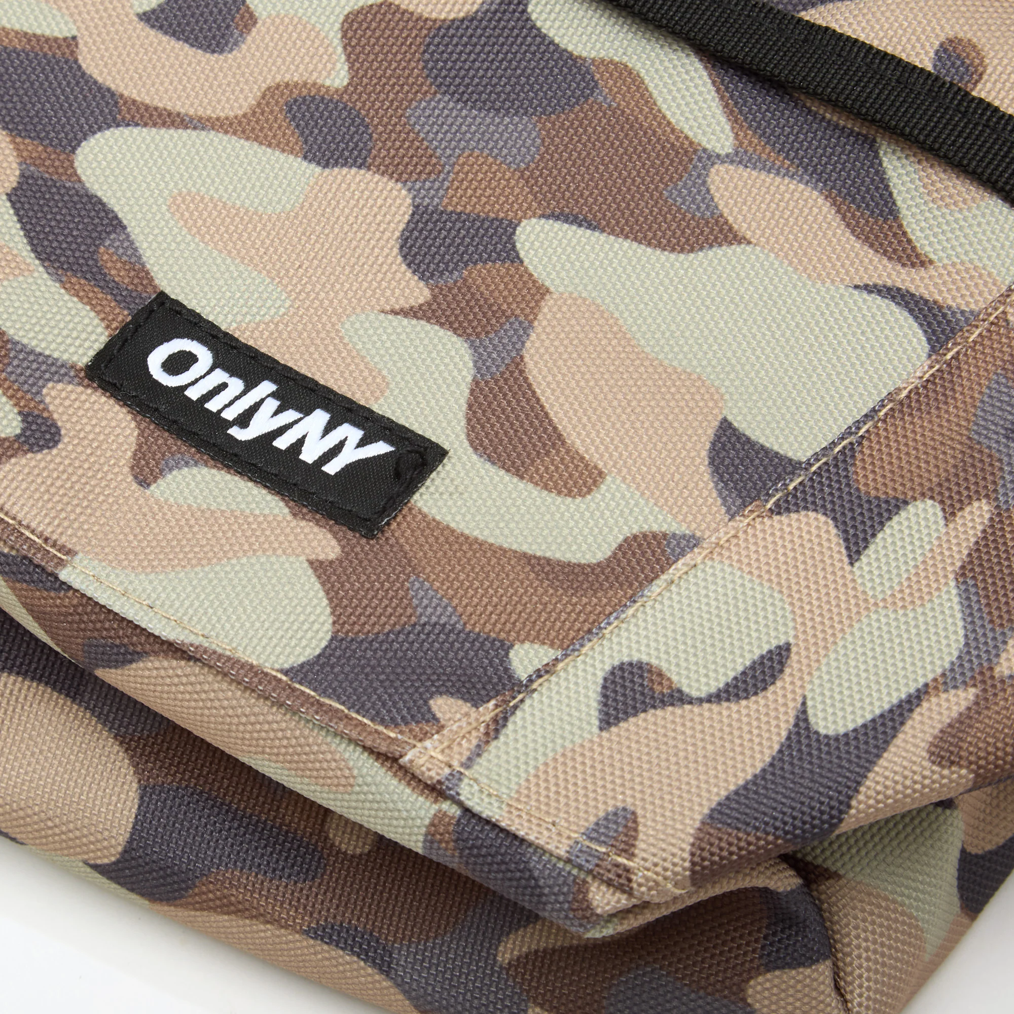 Crosstown Shoulder Pack - Image 3