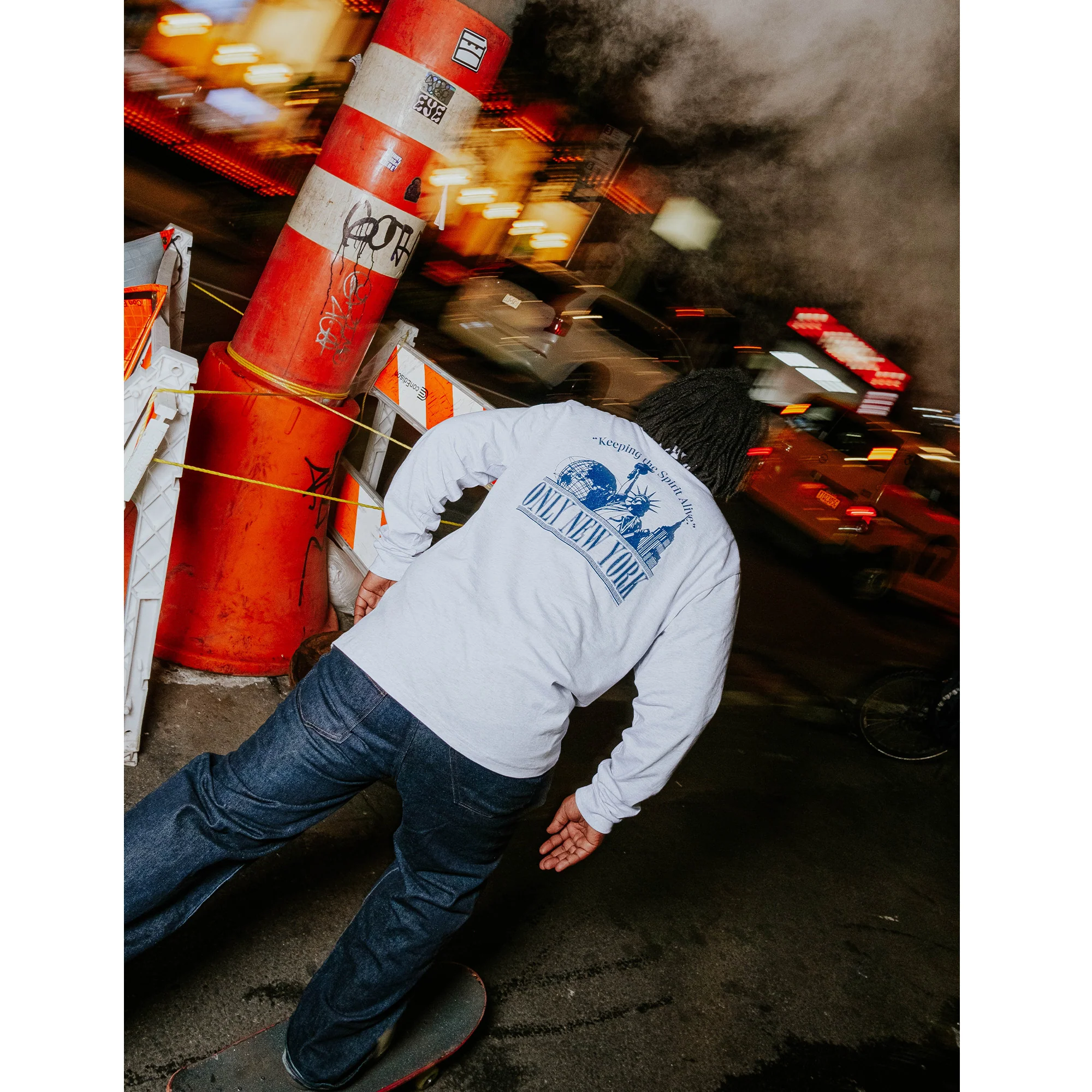 Landmarks Long Sleeve Pocket T-Shirt - Image 6
