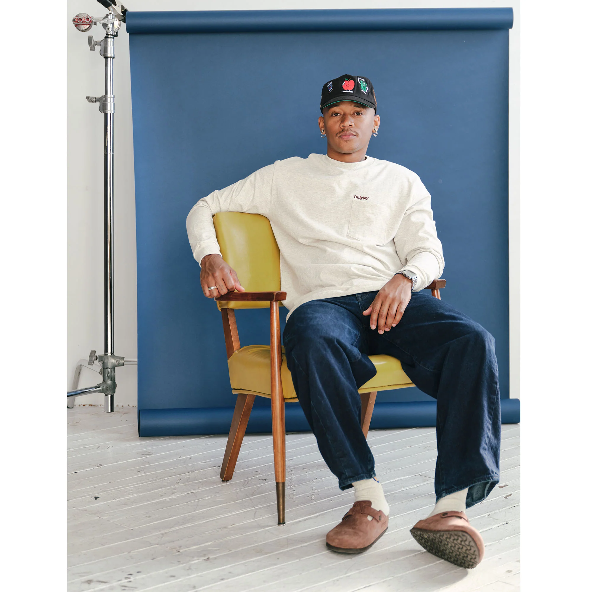 Lodge Logo Pocket Long Sleeve T-Shirt - Image 4
