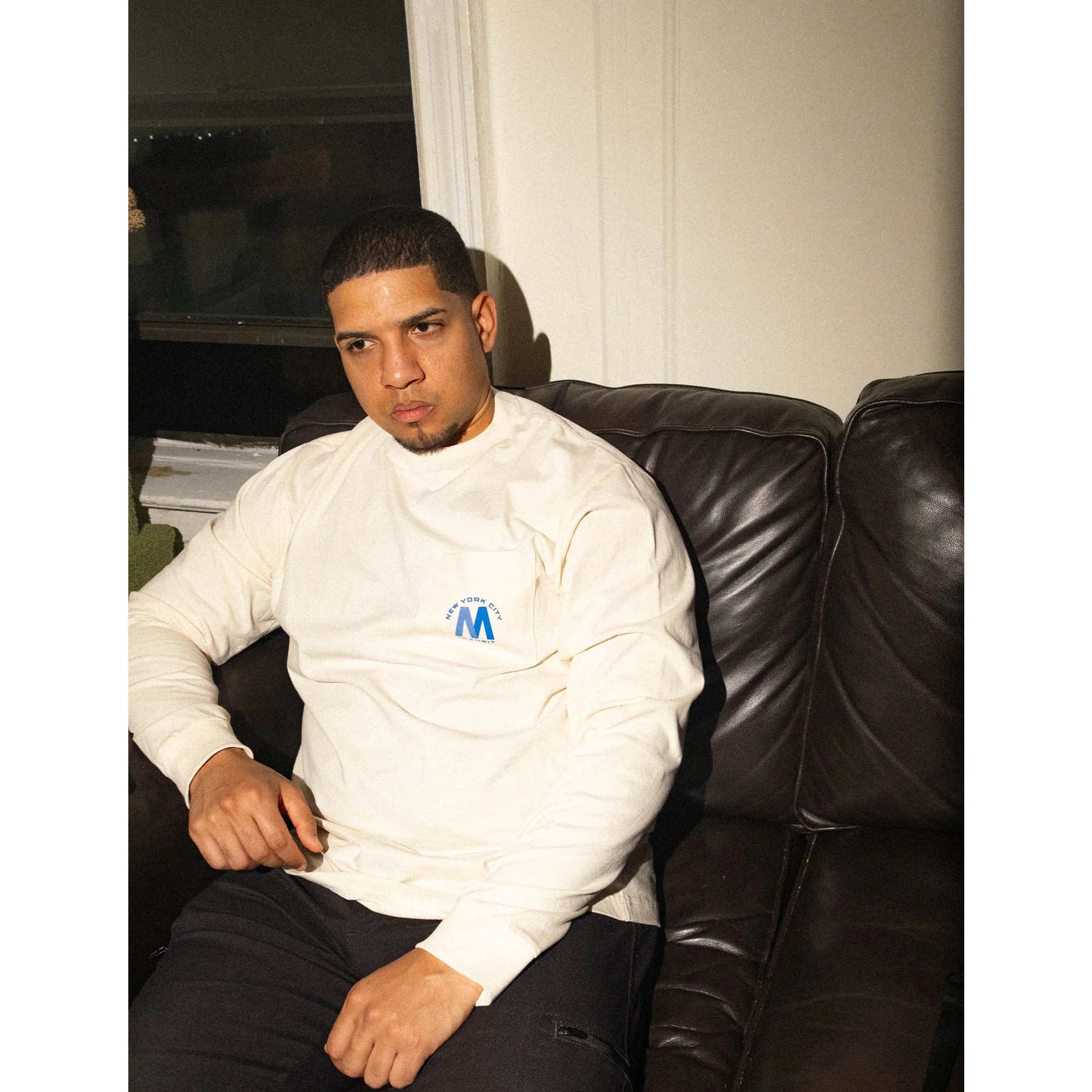 MTA Shea Express Long Sleeve Pocket T-Shirt - Image 4