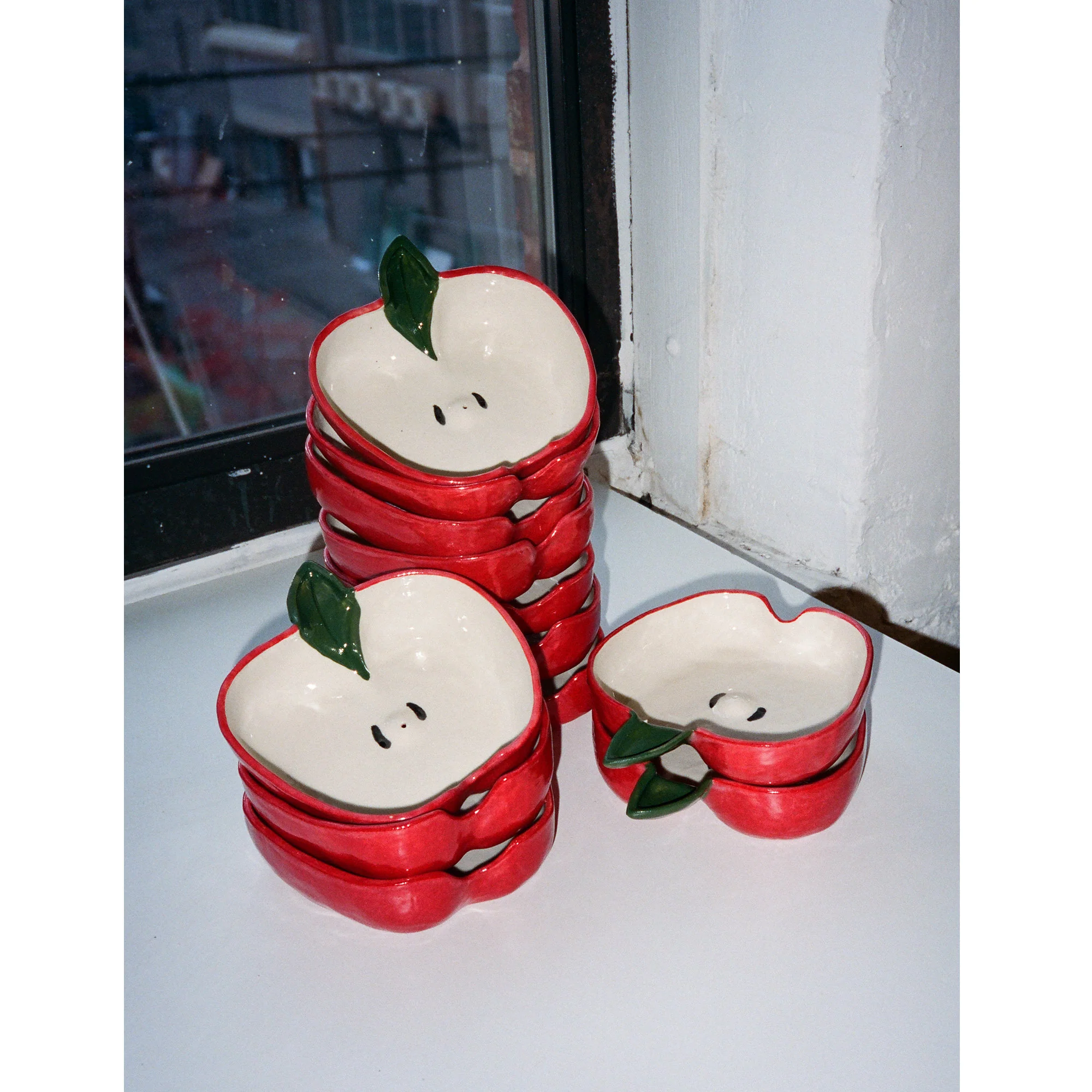 Only NY x Streicher Goods Big Apple Ashtray - Image 5