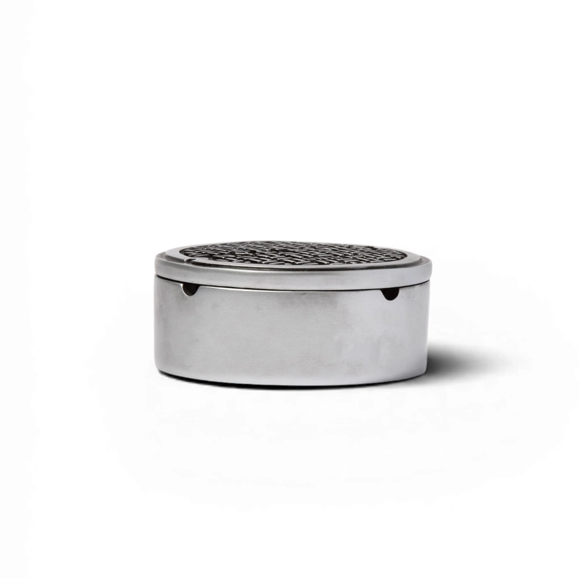 NYC Sewer Cap Ashtray - Image 10