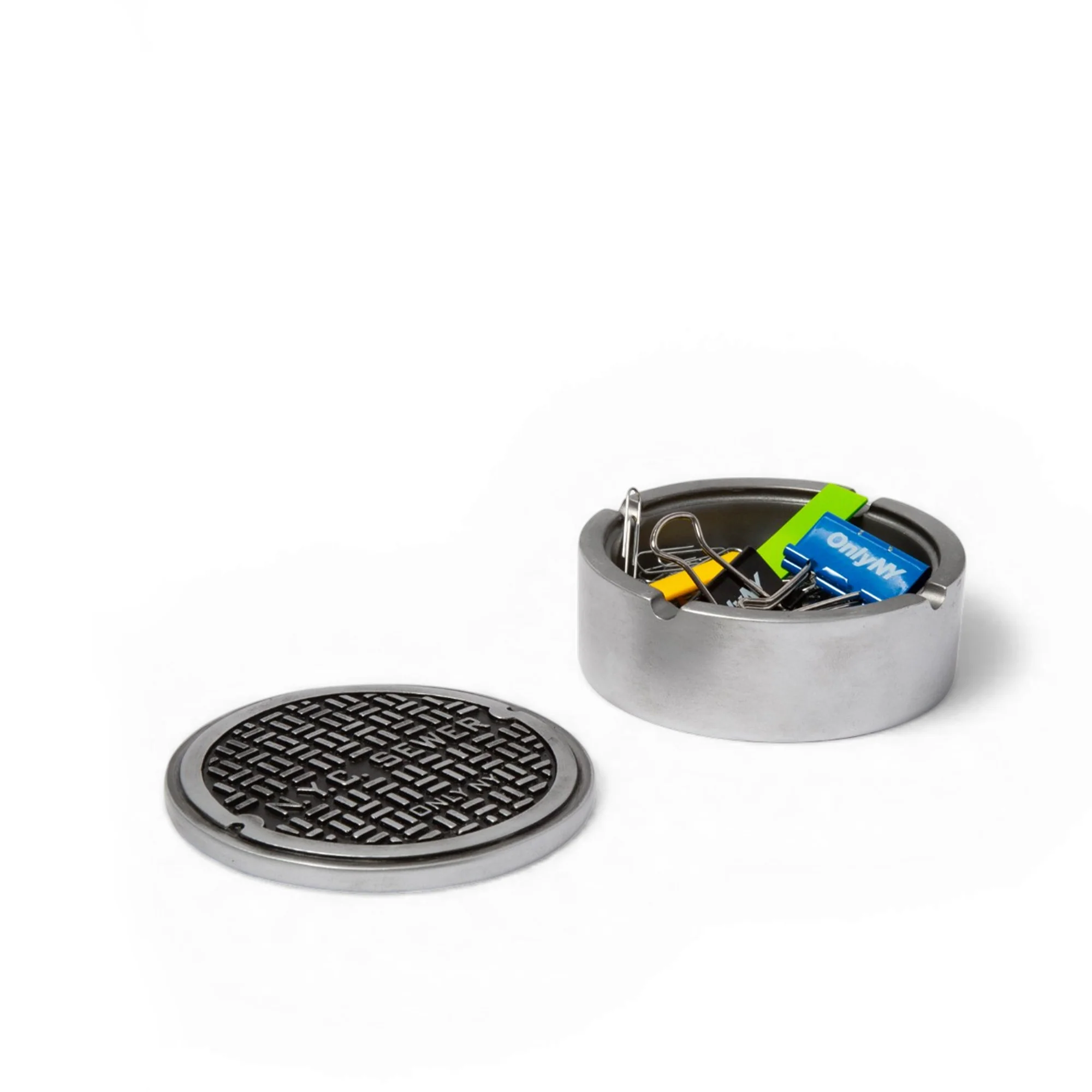 NYC Sewer Cap Ashtray - Image 5